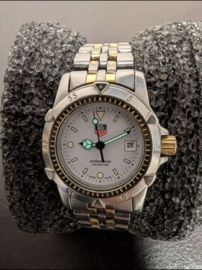 Vintage TAG Heuer 955.708G 27mm Two Tone Professional 200m Watch